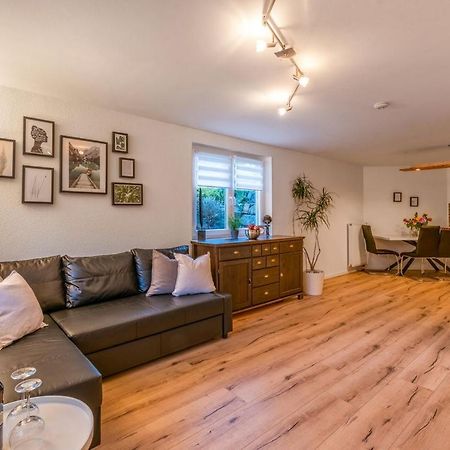 Melibokusblick Apartment Бенсхайм Екстериор снимка