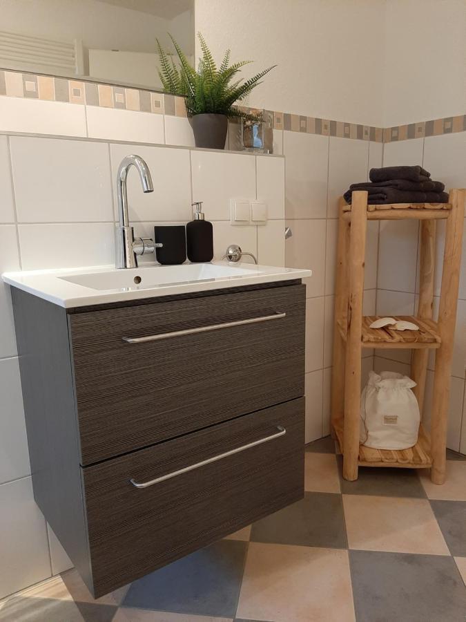 Melibokusblick Apartment Бенсхайм Екстериор снимка